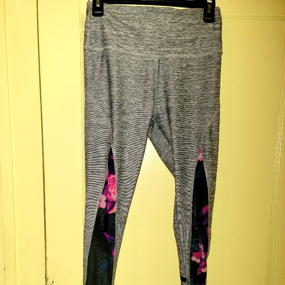 Victoria secrets Pink floral mesh leggings